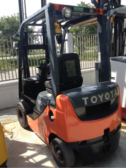 รถ forklift โฟล์คลิฟท์ TOYOTA